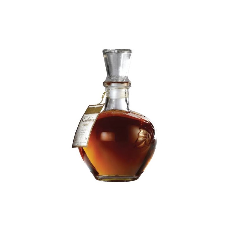 CALVADOS VIEUX - MASSENEZ SIGNATURE 70cl 40°, CARAFON POMME, Appellation Calvados Contrôlée CALVADOS VIEUX - MASSENEZ SIGNATURE 70cl 40°, CARAFON POMME, Appellation Calvados Contrôlée