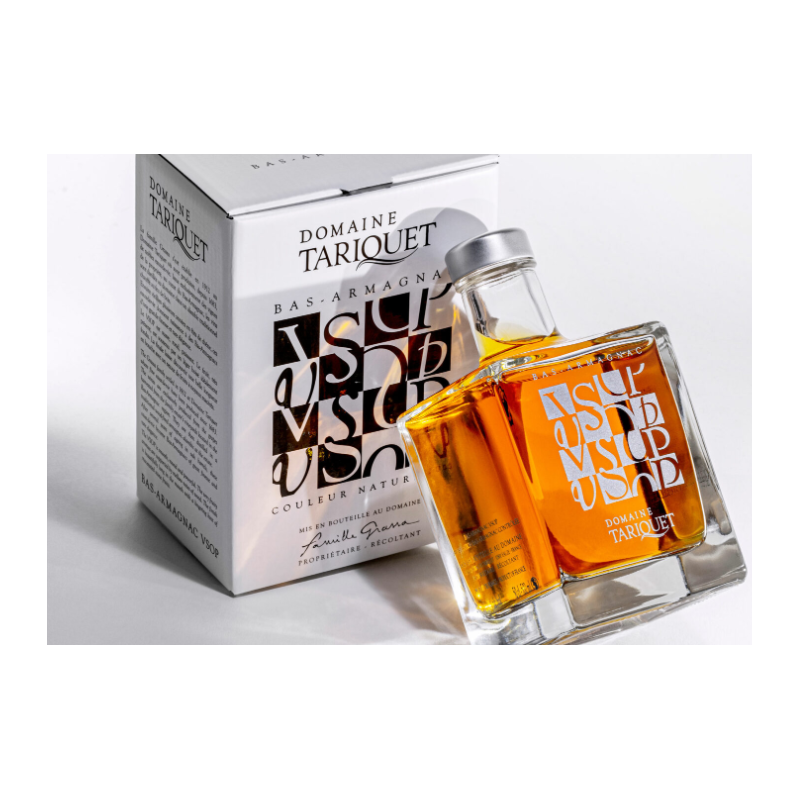 BAS ARMAGNAC TARIQUET VSOP CARAFE CARREMENT 50cl 40°, avec étui BAS ARMAGNAC TARIQUET VSOP CARAFE CARREMENT 50cl 40°, avec étui